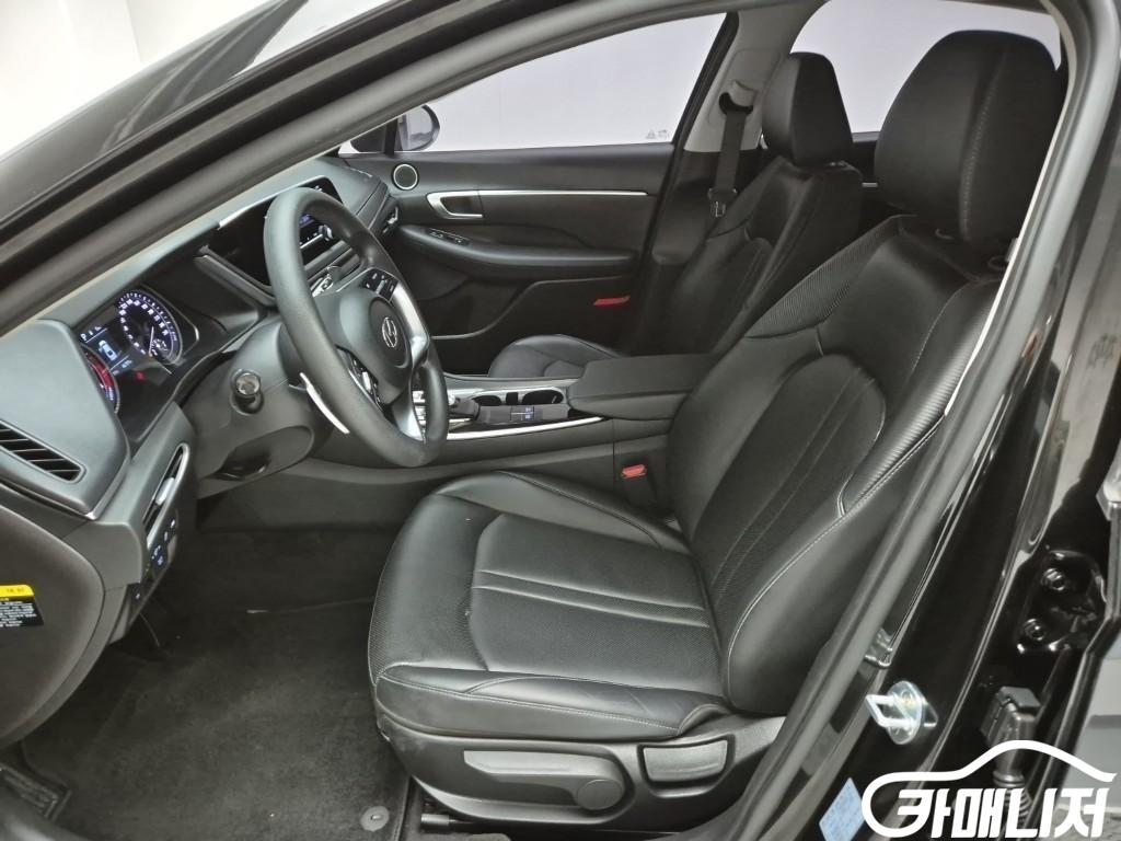 Hyundai Sonata 2.0 Smart thumbnail 10