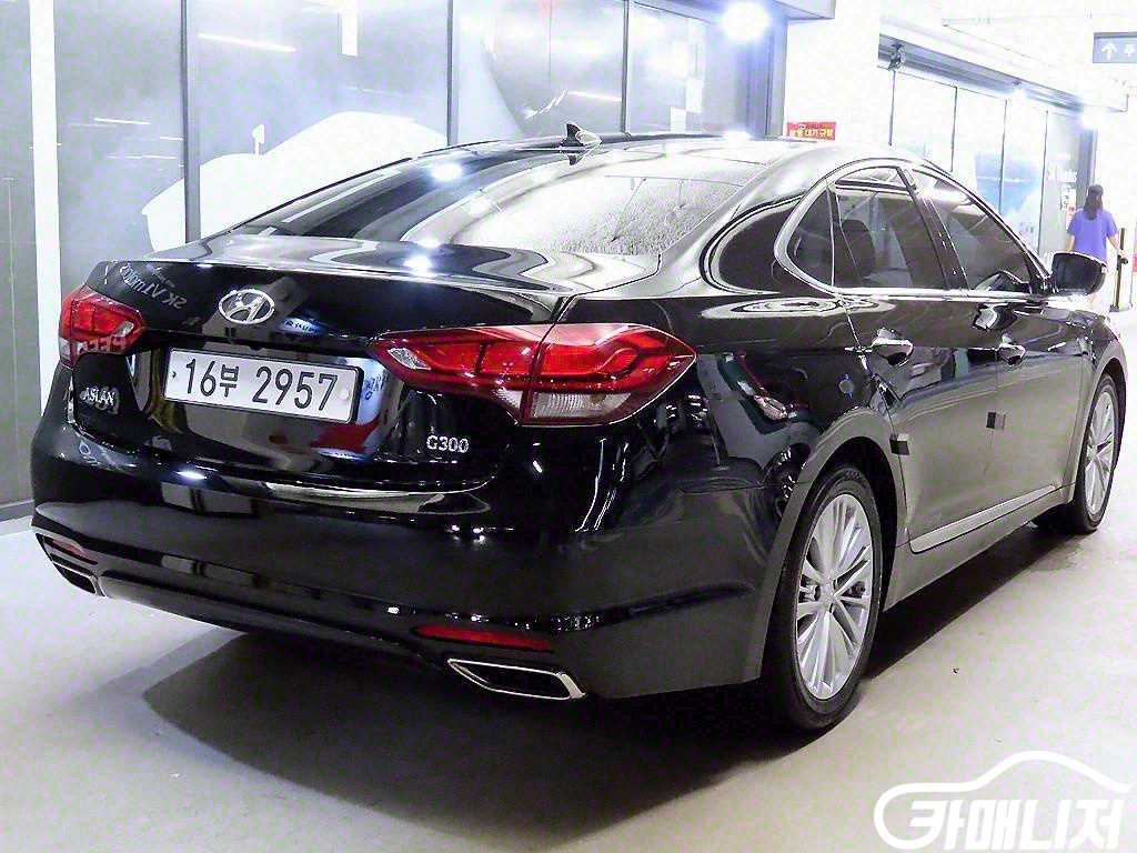 Hyundai Aslan G300 Modern thumbnail 4