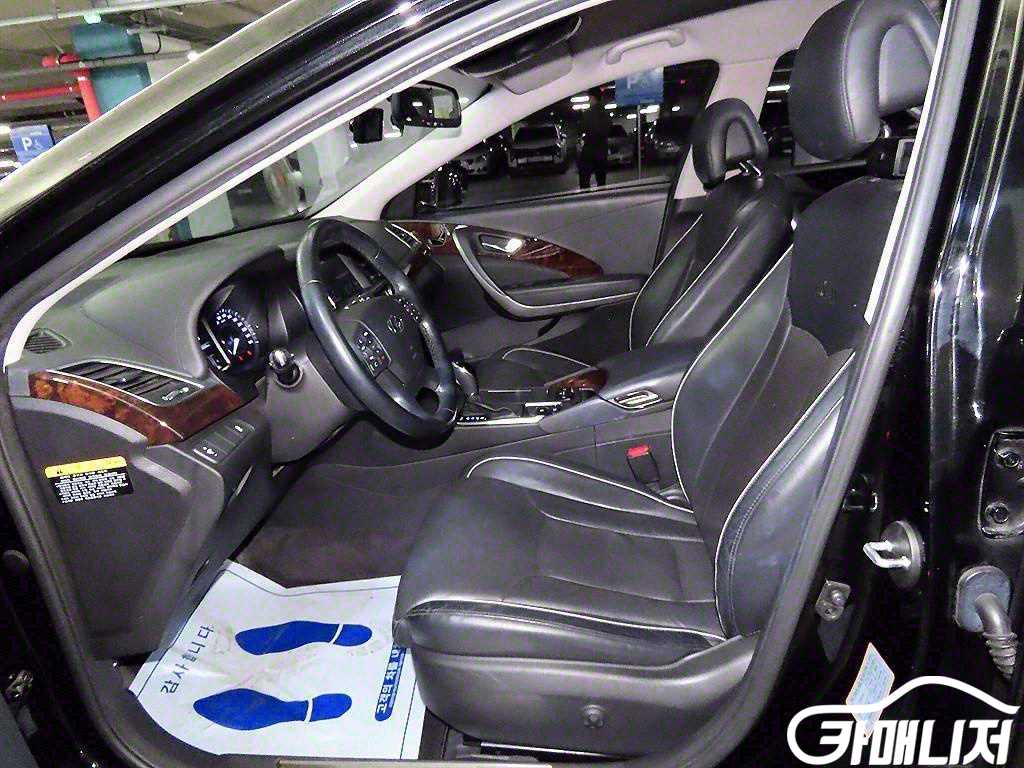 Hyundai Aslan G300 Modern thumbnail 6