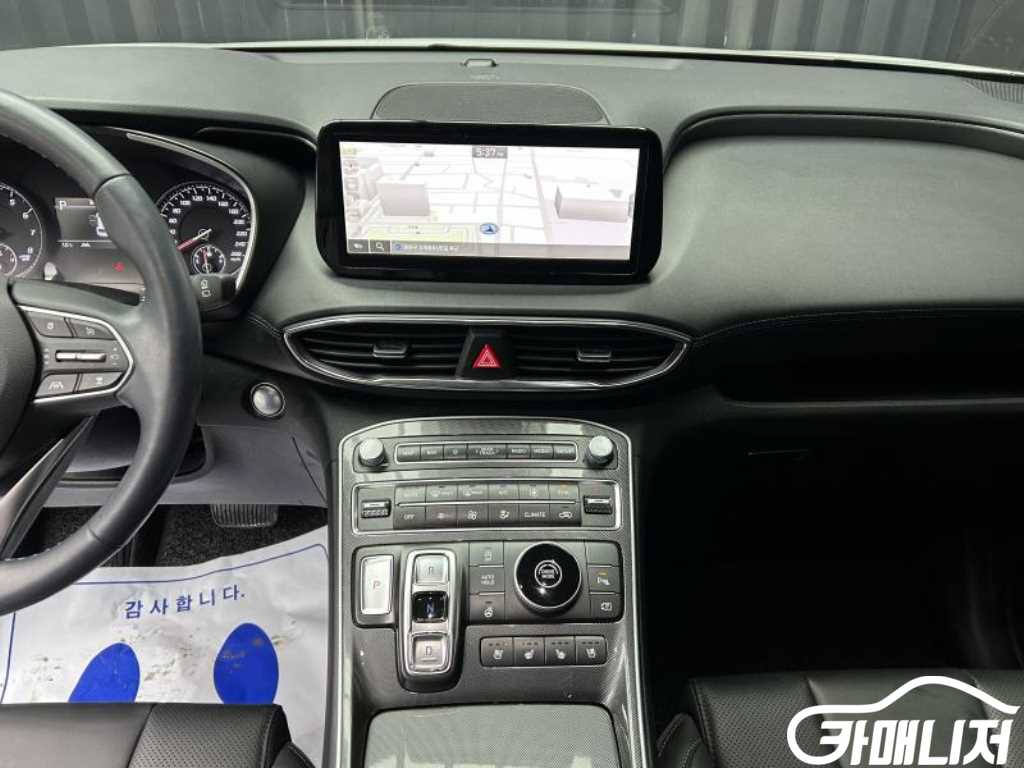 Hyundai Santa Fe The New Santa Fe Gasoline 2.5T 2WD Prestige thumbnail 11