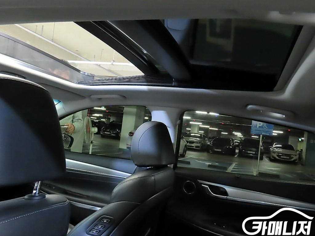 Hyundai Grandeur The New Grandeur IG Hybrid Exclusive thumbnail 7