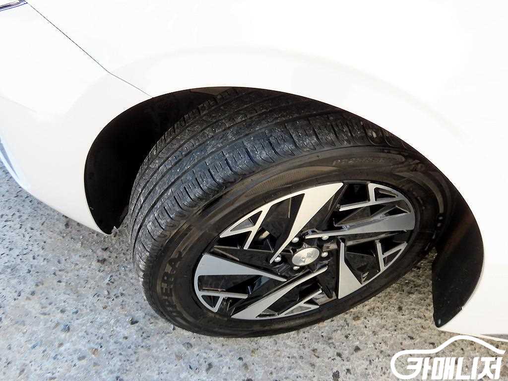 Hyundai Grandeur The New Grandeur IG Hybrid Exclusive thumbnail 20