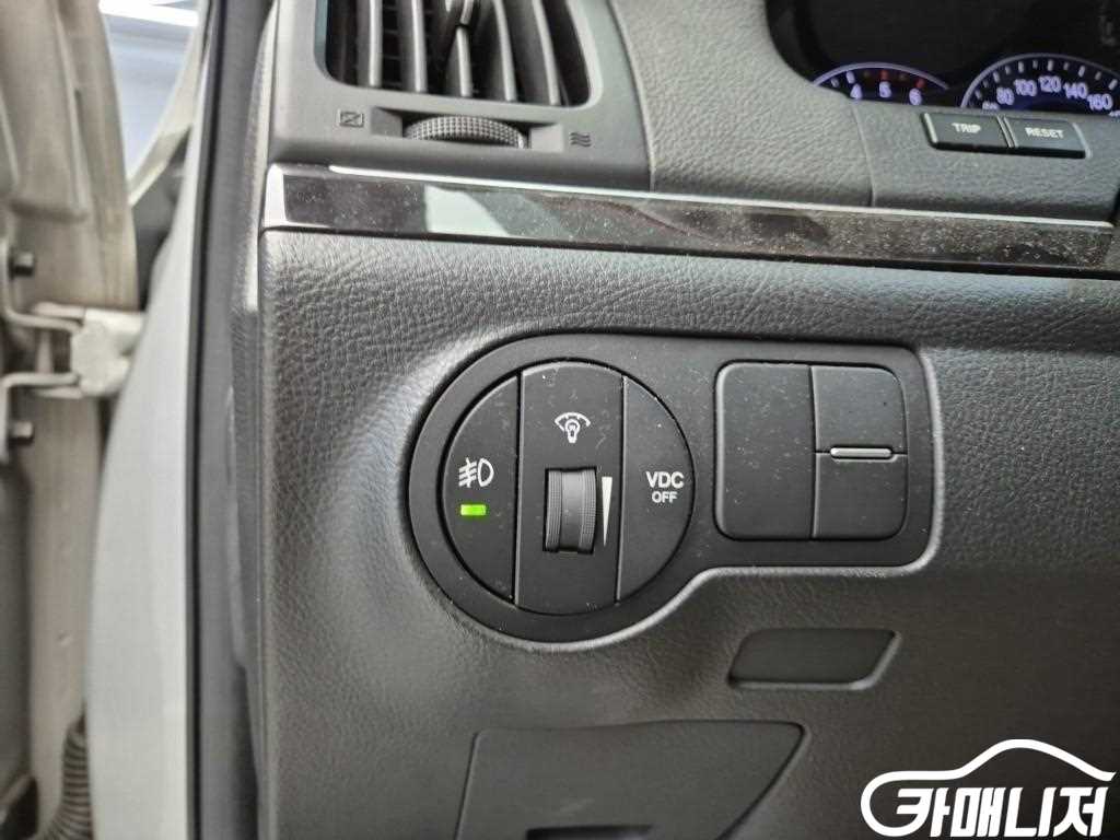 Hyundai Veracruz Diesel 2WD 300VX thumbnail 17