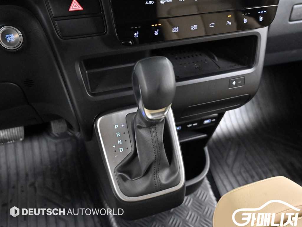 Hyundai Staria LPG Cargo Modern thumbnail 9