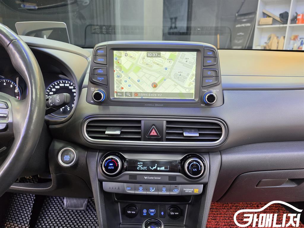 Hyundai Kona 1.6 Turbo 4WD thumbnail 13