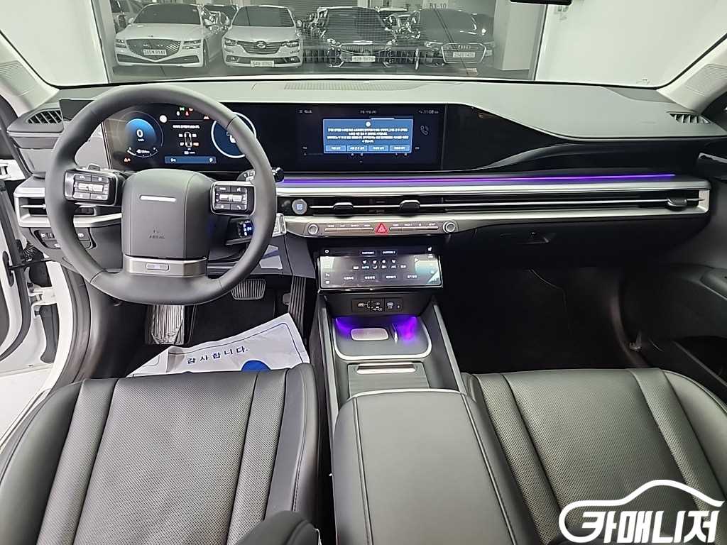 Hyundai Grandeur Gasoline 2.5 2WD thumbnail 7