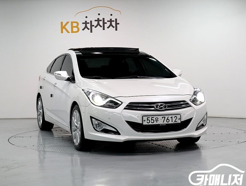 Hyundai i40 i40Saloon 1.7 VGT PREMIUM thumbnail 3