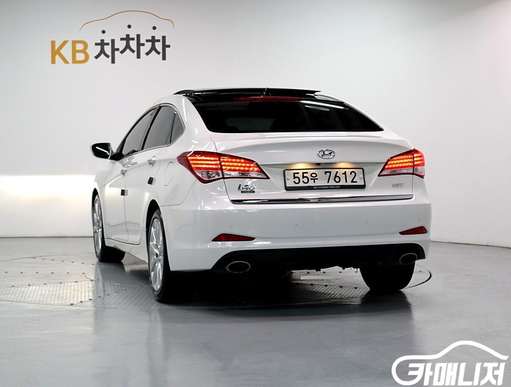 Hyundai i40 i40Saloon 1.7 VGT PREMIUM thumbnail 4