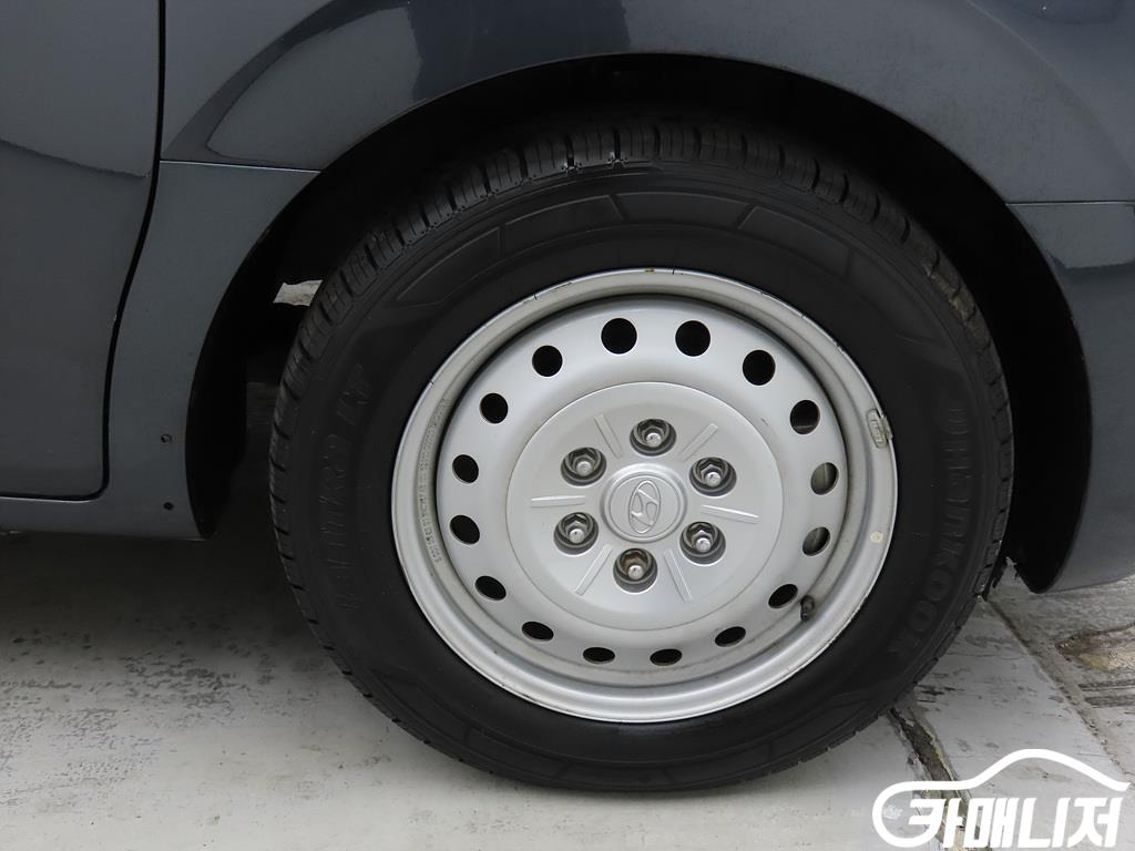 Hyundai Staria 2WD Diesel Cargo Smart thumbnail 18