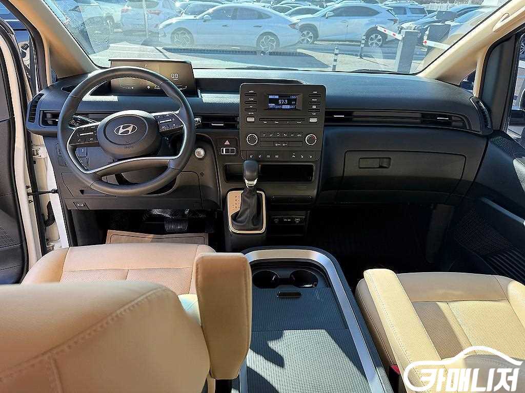 Hyundai Staria LPG Cargo Modern thumbnail 6