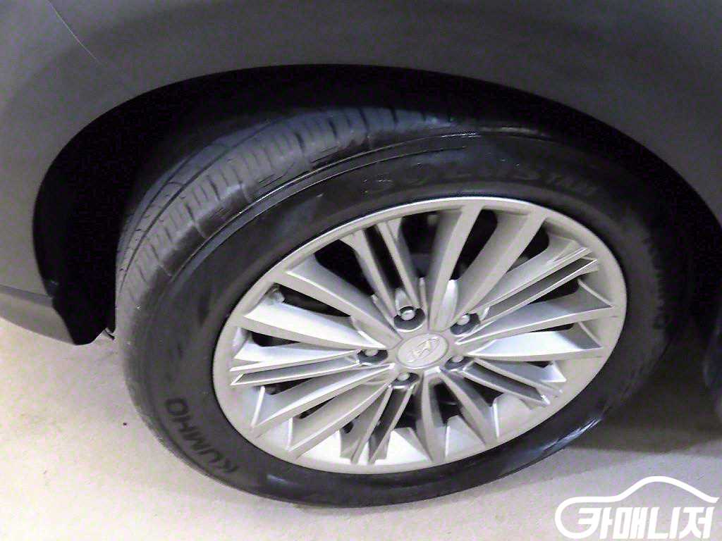 Hyundai Kona 1.6 Turbo 2WD thumbnail 19