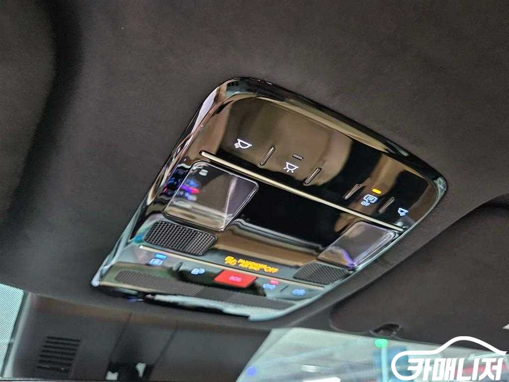 Hyundai Santa Fe Santa Fe Hybrid MX5 1.6T 4WD Prestige thumbnail 13