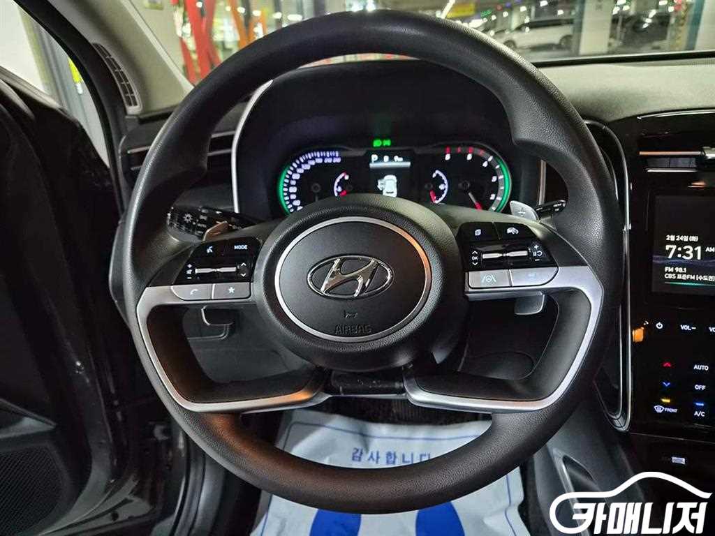 Hyundai Tucson Diesel 2.0 2WD Modern thumbnail 8
