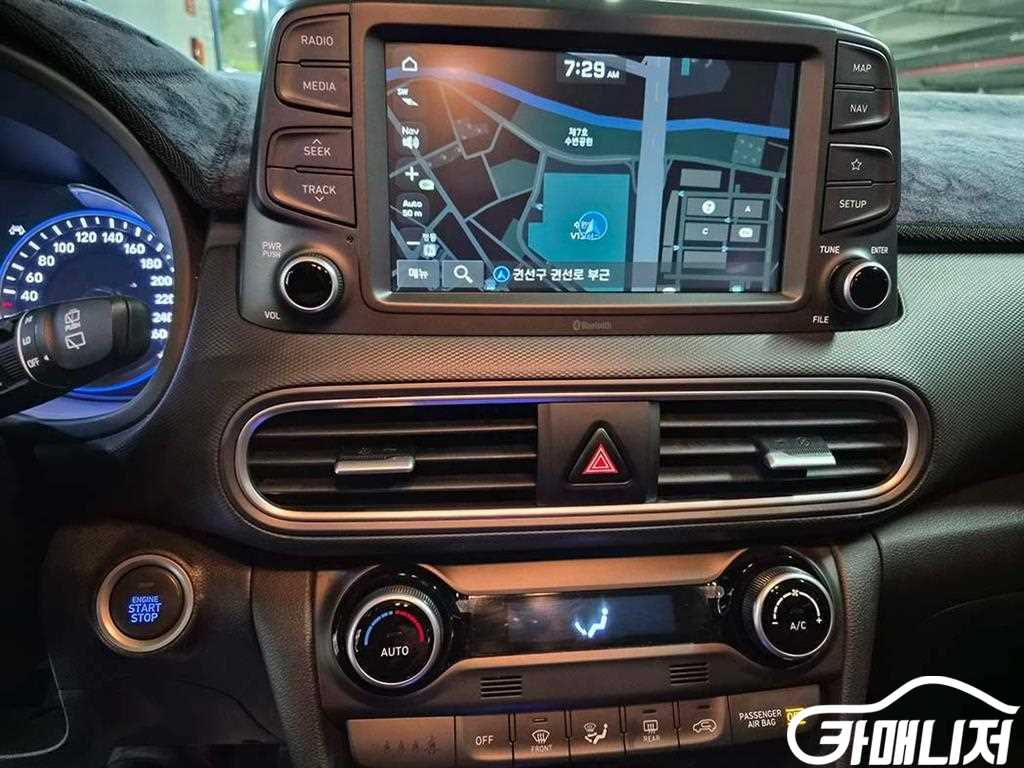 Hyundai Kona 1.6 Turbo 2WD thumbnail 14