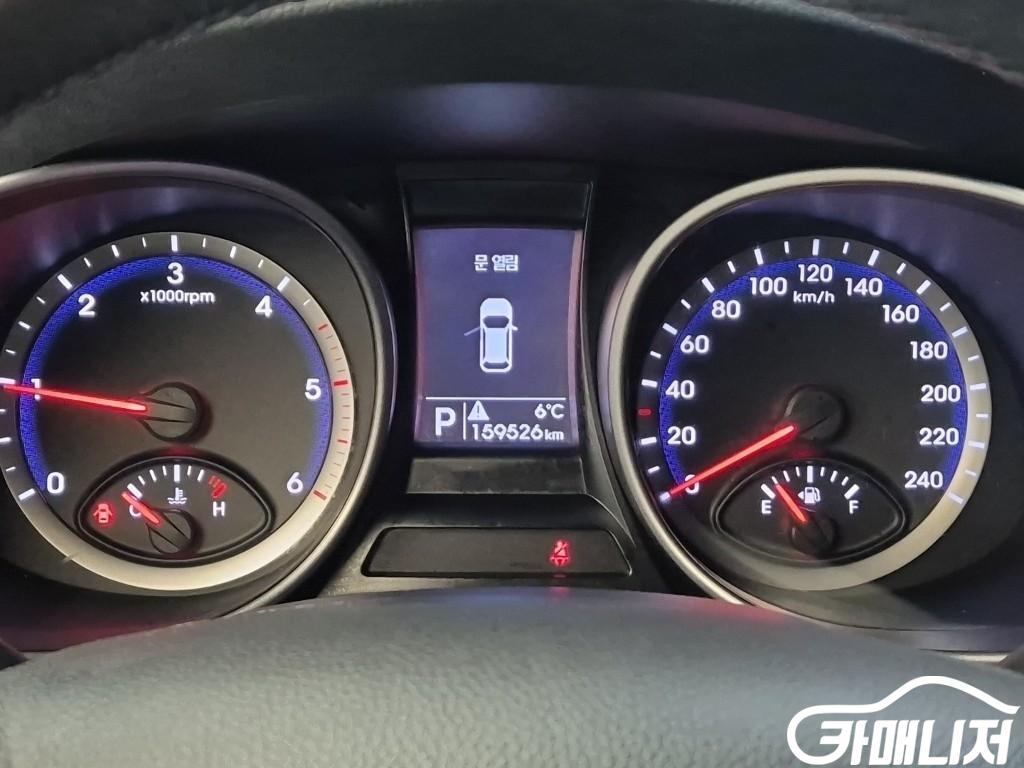 Hyundai Santa Fe Santa Fe DM Diesel 2WD 2.0 Premium thumbnail 18