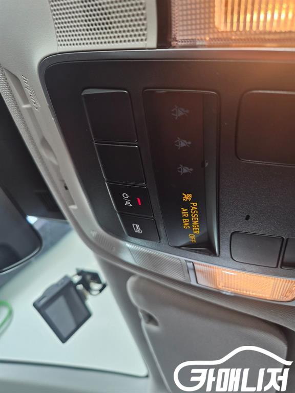 Hyundai Sonata 2.0 Premium thumbnail 17