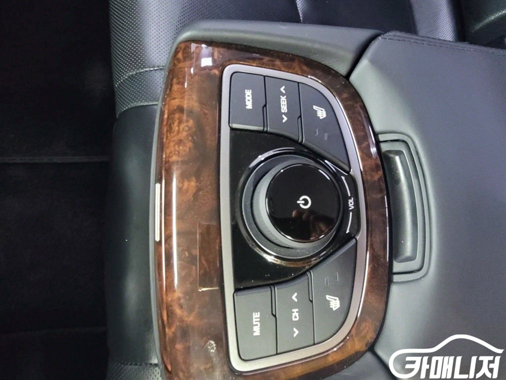 Hyundai Aslan G300 Modern thumbnail 8