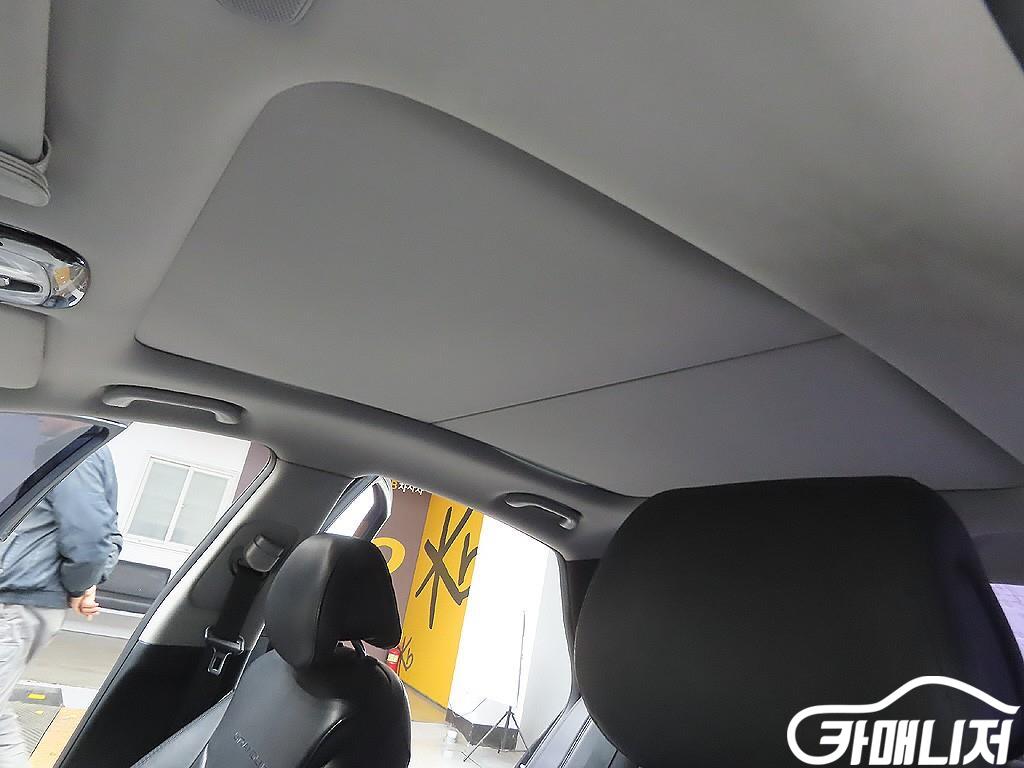 Hyundai Grandeur Grandeur HG Hybrid PREMIUM thumbnail 13