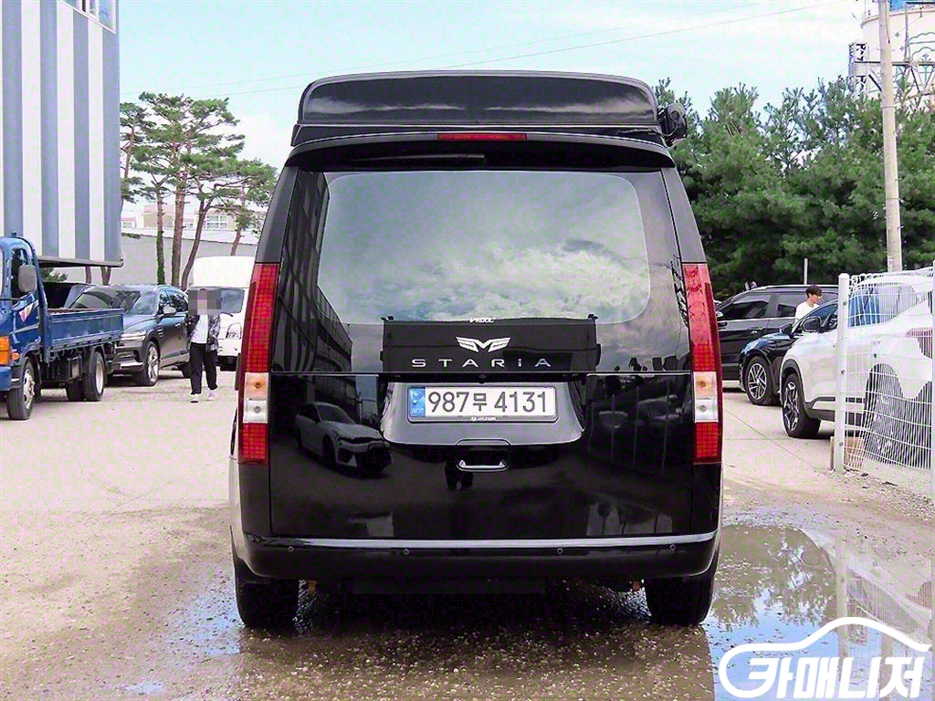 Hyundai Staria Camper thumbnail 4