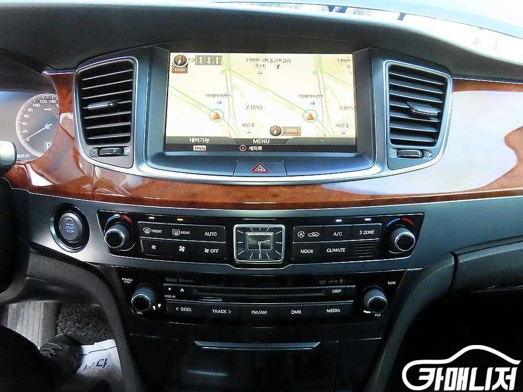 Hyundai Equus VS380 Prestige thumbnail 13