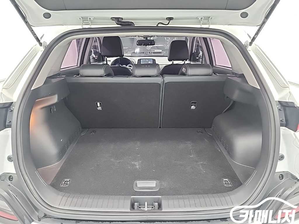 Hyundai Kona Diesel 1.6 2WD thumbnail 18