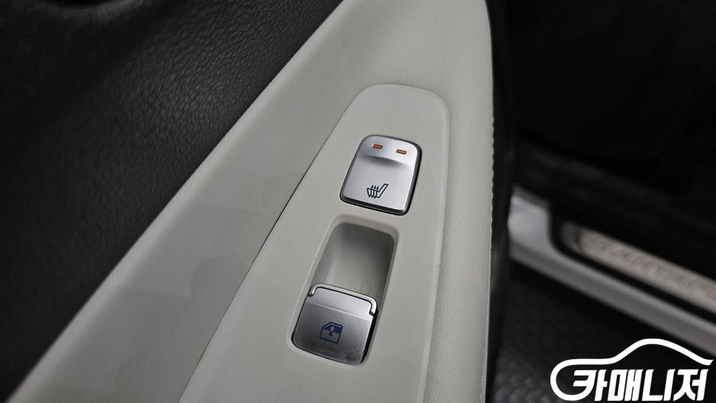 Hyundai Santa Fe The New Santa Fe Hybrid 1.6 2WD Calligraphy thumbnail 17