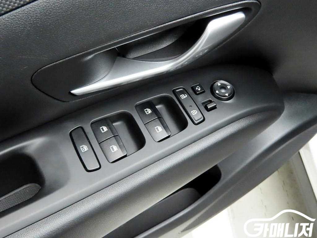 Hyundai Tucson Diesel 2.0 2WD Modern thumbnail 11