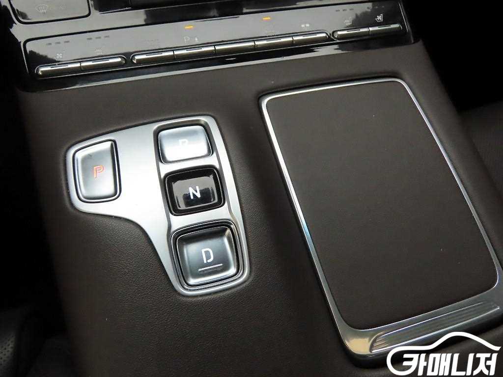 Hyundai Grandeur The New Grandeur IG Hybrid Exclusive thumbnail 10