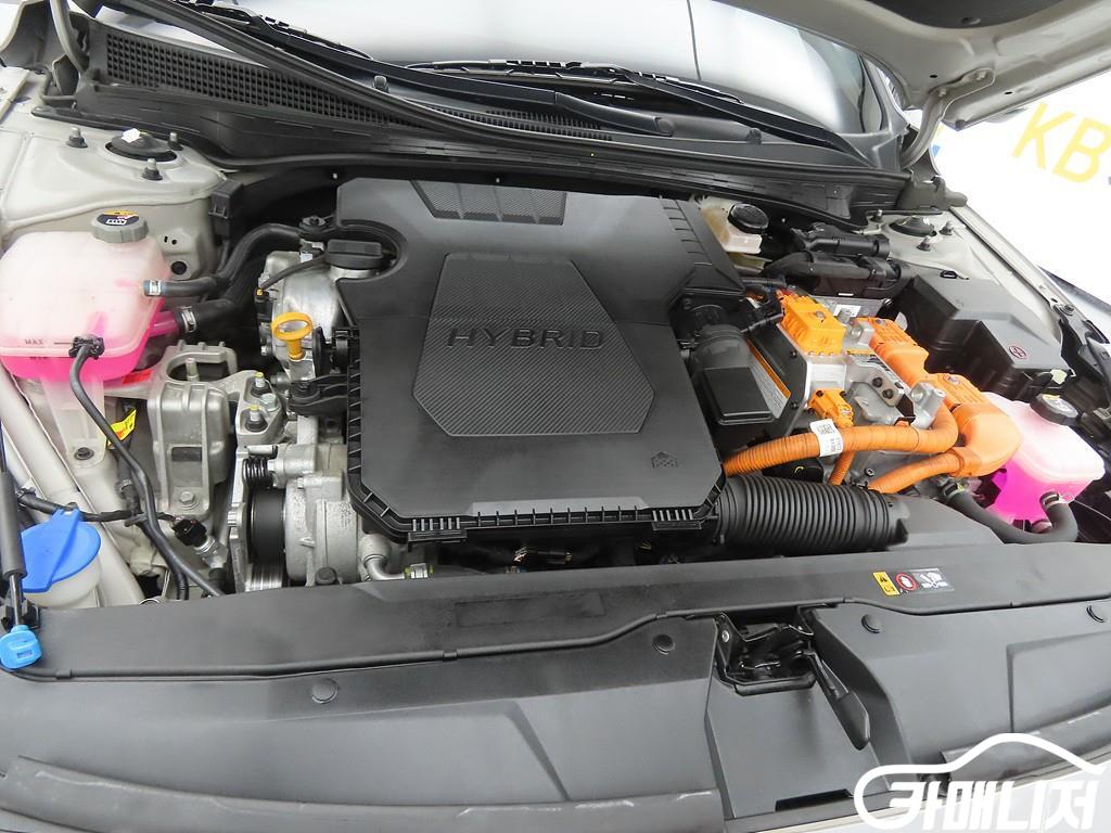 Hyundai Avante Avante Hybrid Modern thumbnail 20