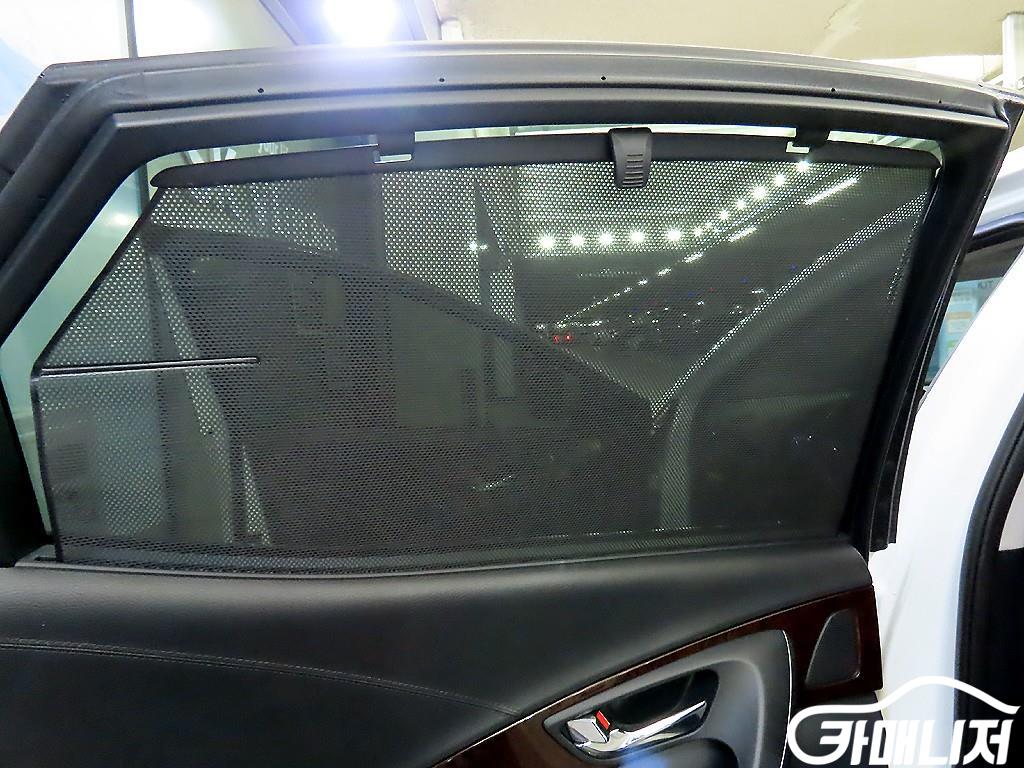 Hyundai Grandeur Grandeur HG Hybrid PREMIUM thumbnail 17