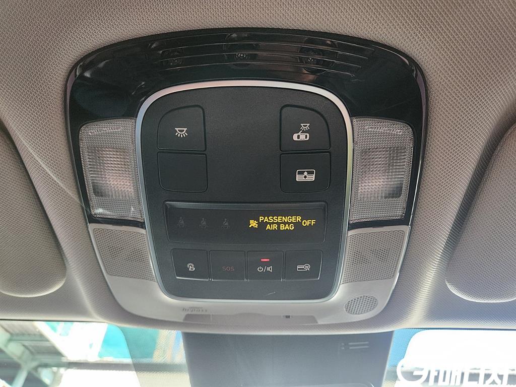 Hyundai Sonata 2.0 Premium Family thumbnail 15