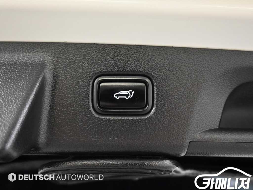 Hyundai Palisade Diesel 2.2 2WD thumbnail 20