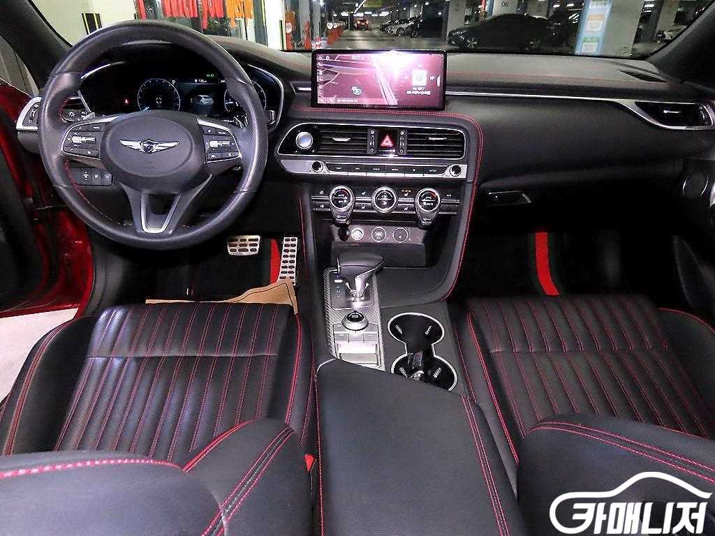 Genesis G70 The New G70 Gasoline 2.0T 4WD thumbnail 10