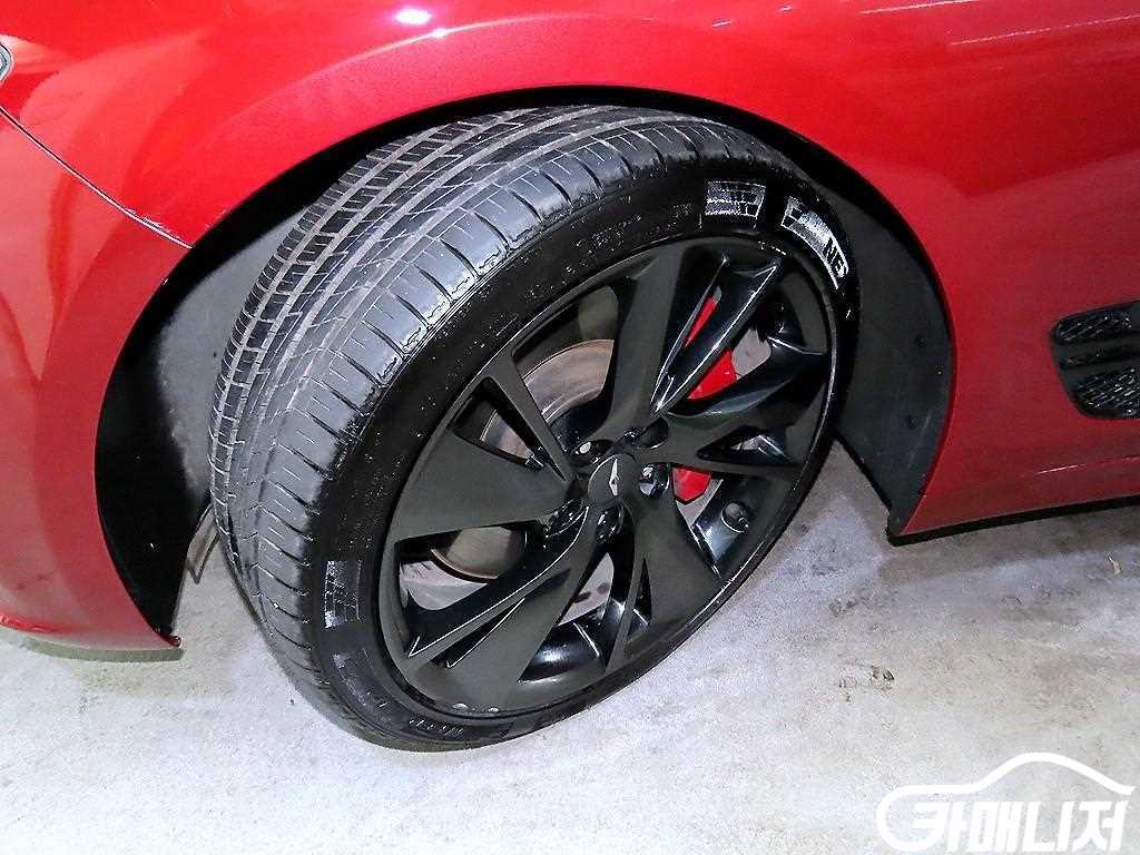 Genesis G70 The New G70 Gasoline 2.0T 4WD thumbnail 20
