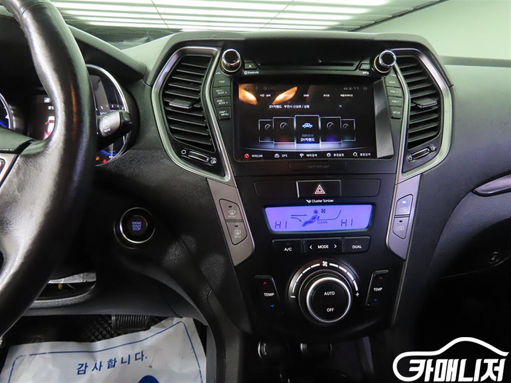 Hyundai Santa Fe Santa Fe DM Diesel 2WD 2.0 Exclusive thumbnail 10