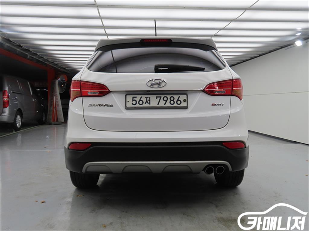 Hyundai Santa Fe Santa Fe DM Diesel 2WD 2.0 Exclusive thumbnail 3